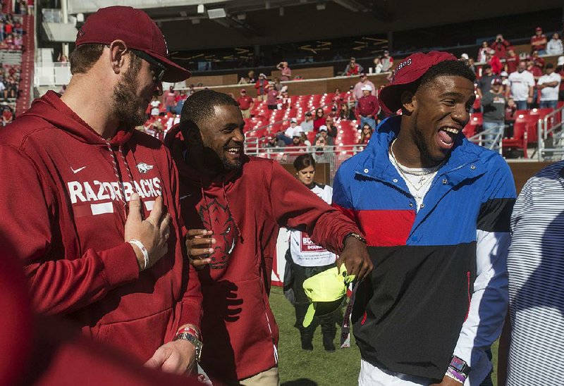 Former Clemson Qb Bryant Likes Hog Call Honest Morris