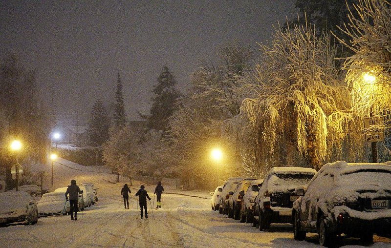 Washington state mired in snow