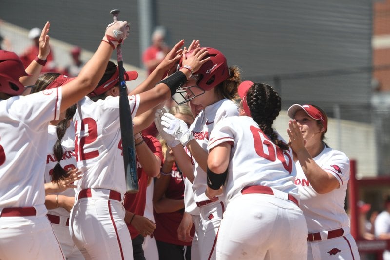 Razorback softball looks to 'get our bike back'