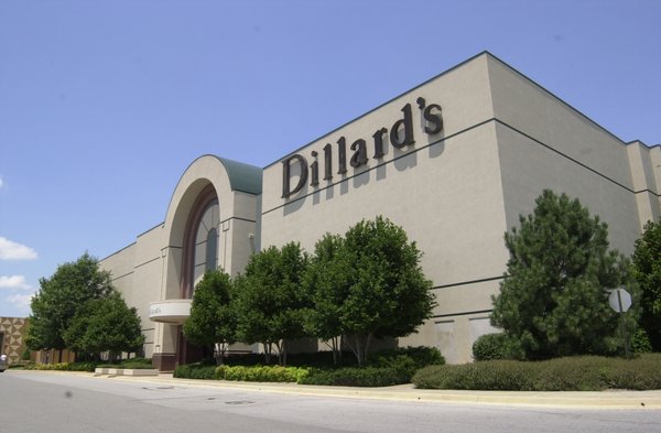 Little Rock-based Dillard's reports $40.7M quarterly loss image