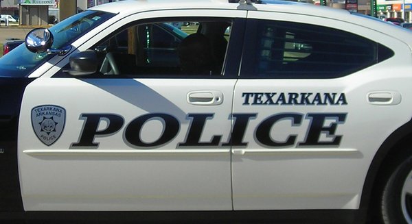 Texarkana police investigate fatal shooting at apartment