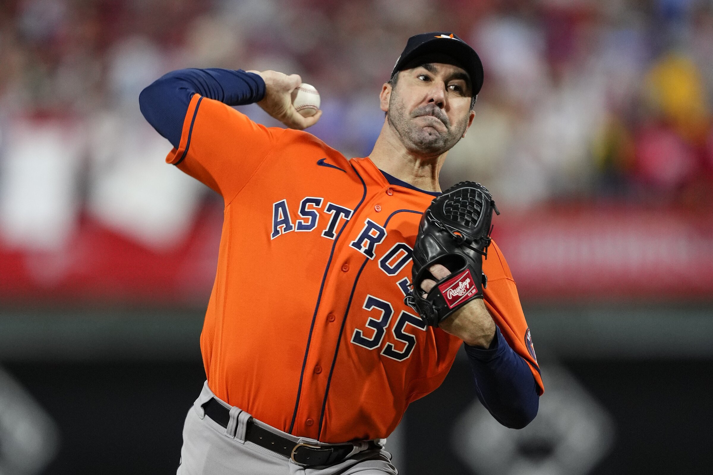 Houston Astros: Justin Verlander triggers player option for 2023