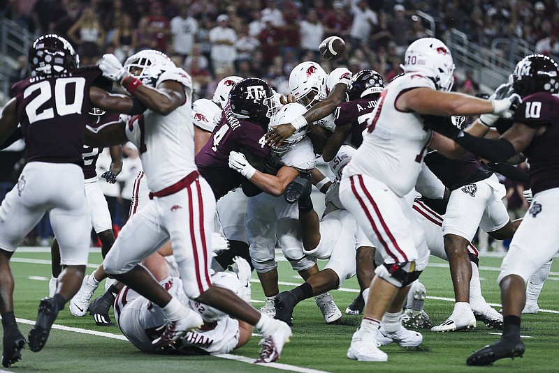 WholeHogSports - Super Bowl has SEC, Razorback ties