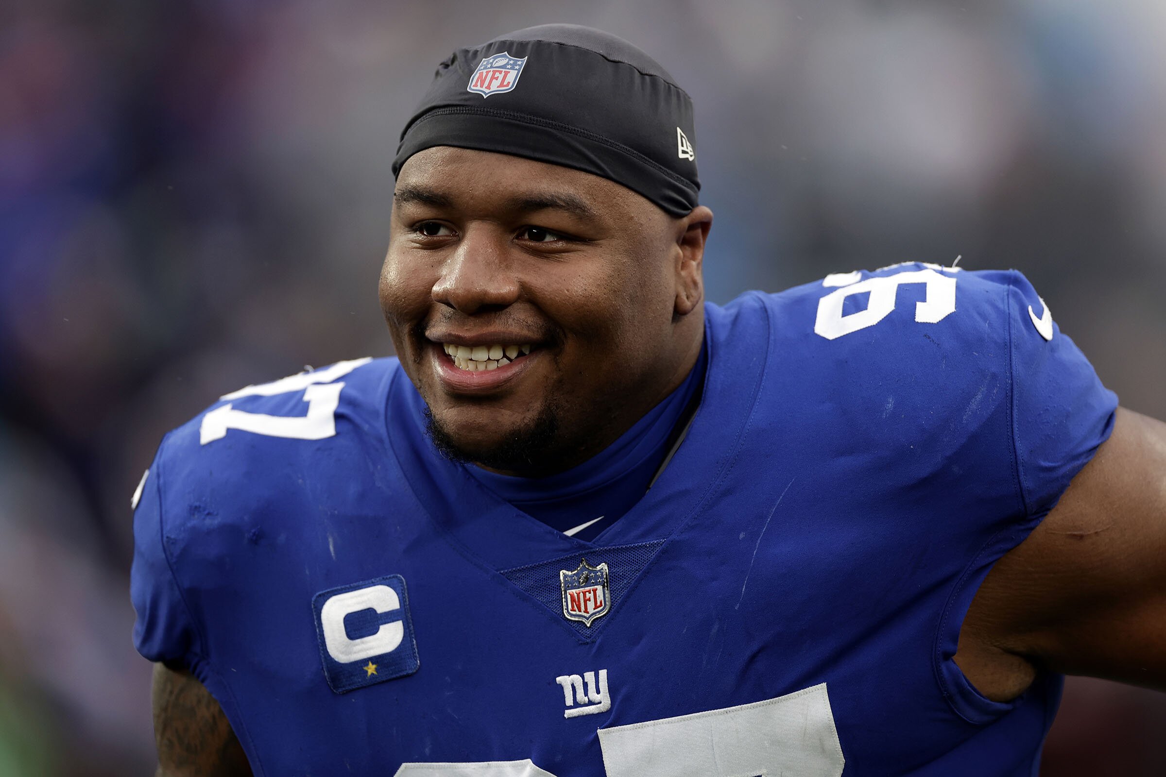 New York Giants defensive tackle Dexter Lawrence (97) reacts as he