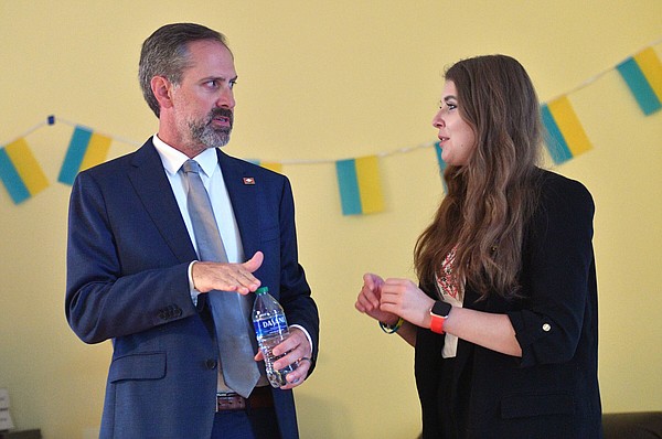 Ukrainian student addresses war and democracy at UA - Vimarsana News