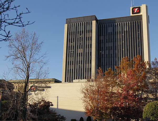 Simmons earns $58.3M in 2Q - Vimarsana News