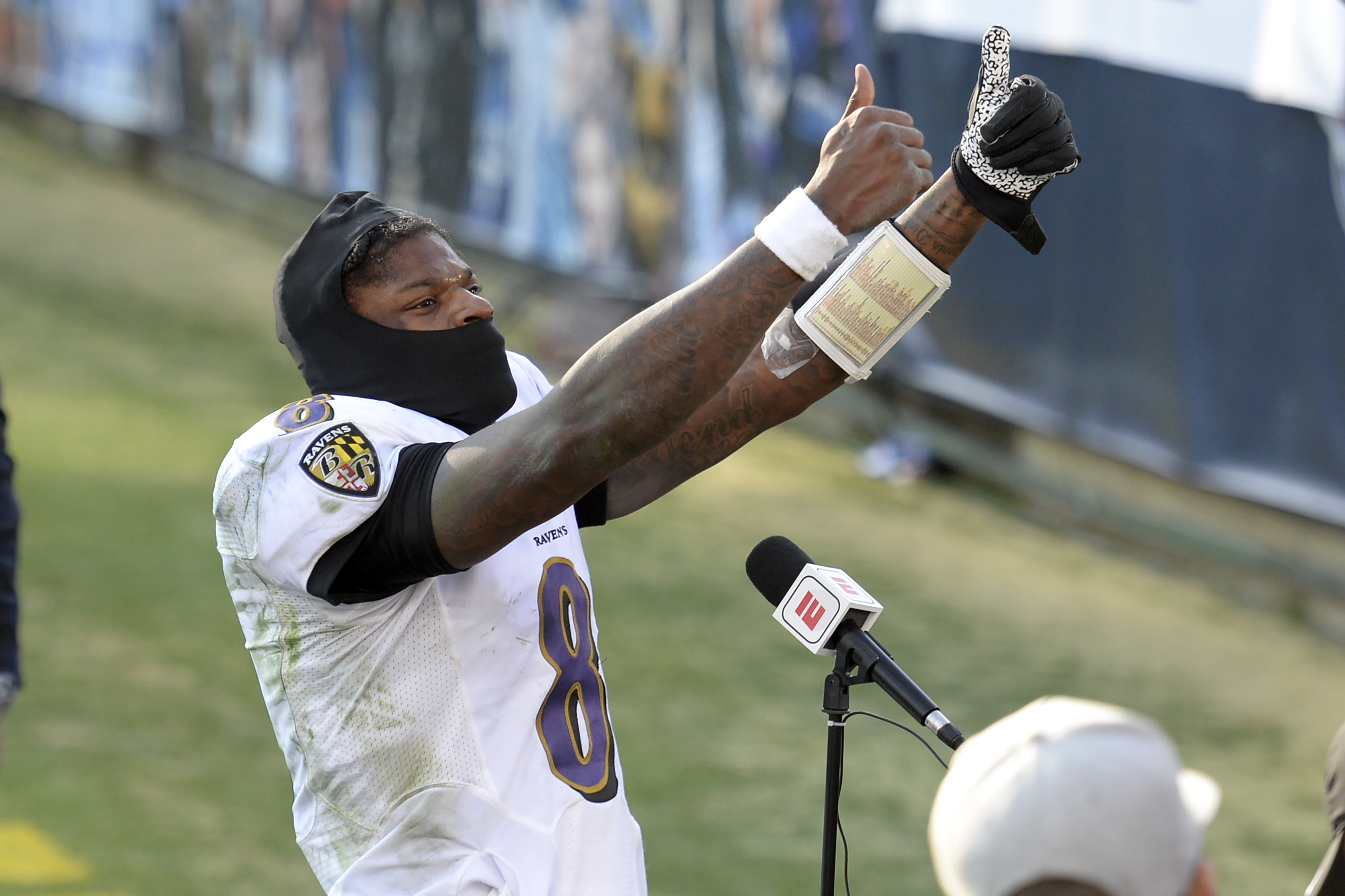 Tennessee Titans cornerback Kristian Fulton (26) celebrates after