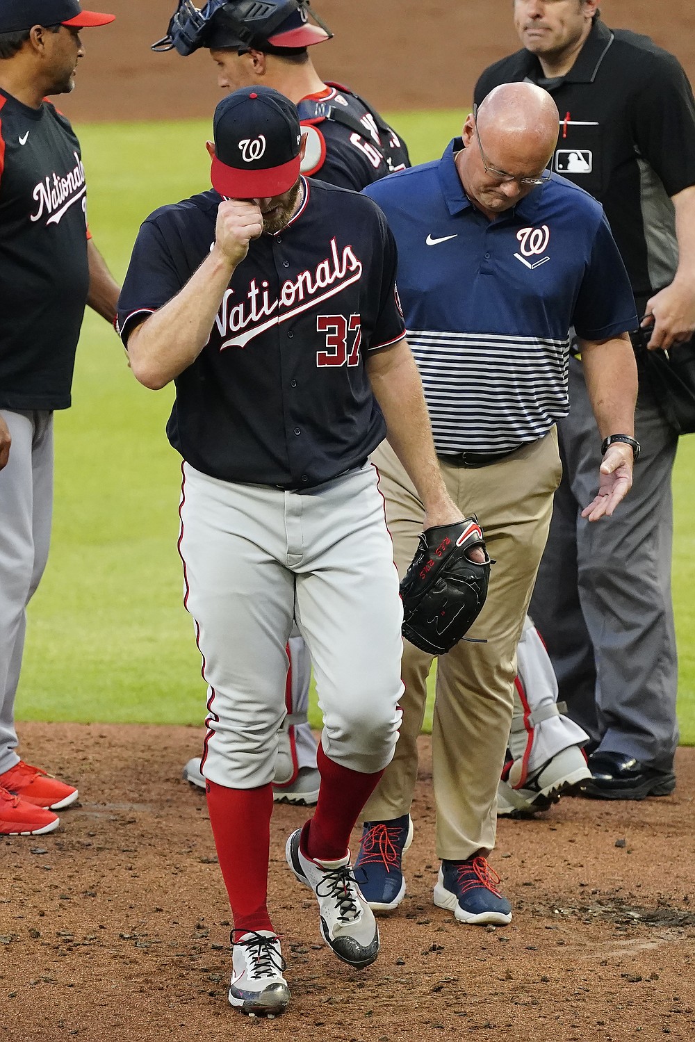 Washington Nationals: Stephen Strasburg Back To The IL