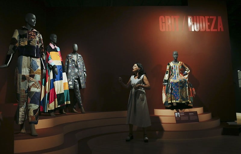 Fashioning America' brings 'grit,' 'glamour' to Crystal Bridges