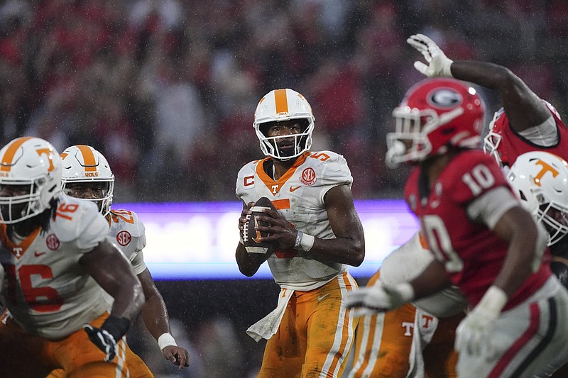 Tennessee Teammate Says Hendon Hooker's Toughness Shows On