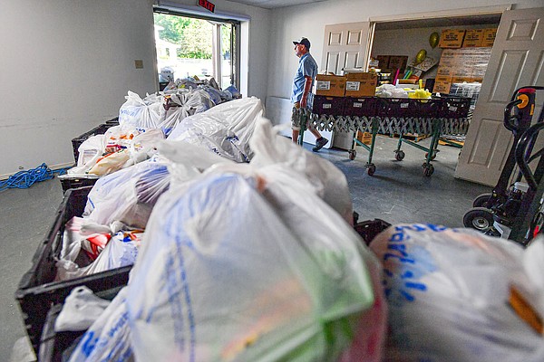 Mulberry food pantry teams with local food bank to feed children with Summer SMILES initiative - Vimarsana News