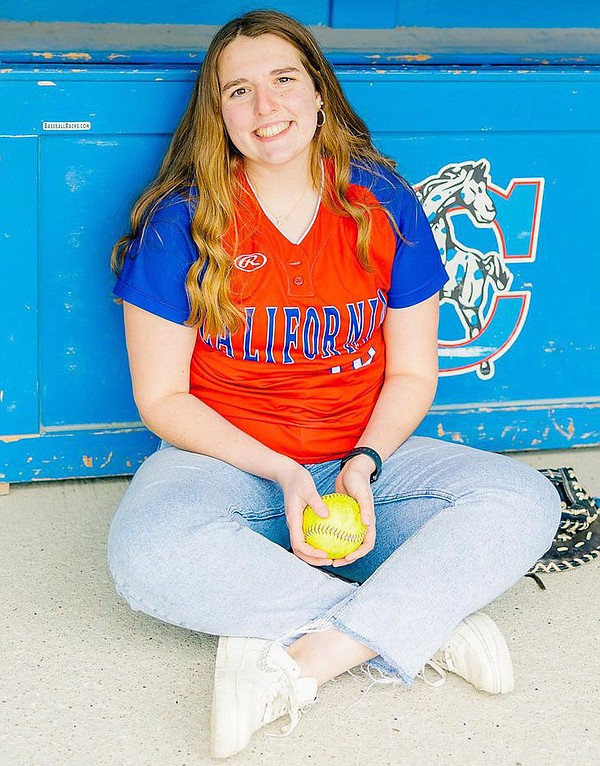 Pintos Spotlight: Emma Russell - Vimarsana News