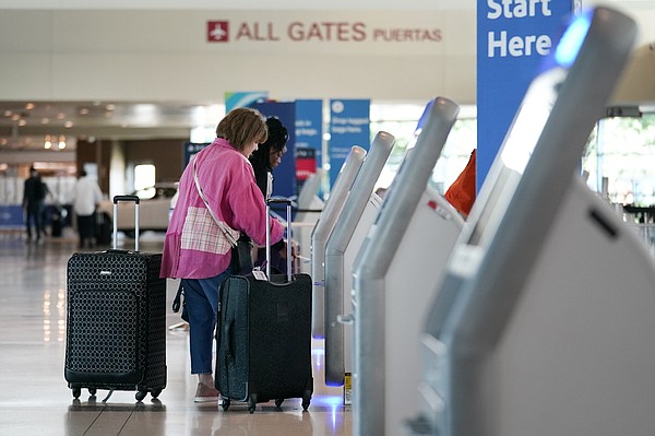 Lawmakers weigh airline rule changes - Vimarsana News