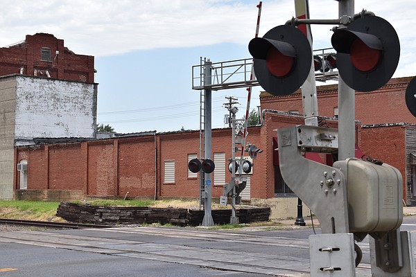Work on railroad-theme mural has started - Vimarsana News