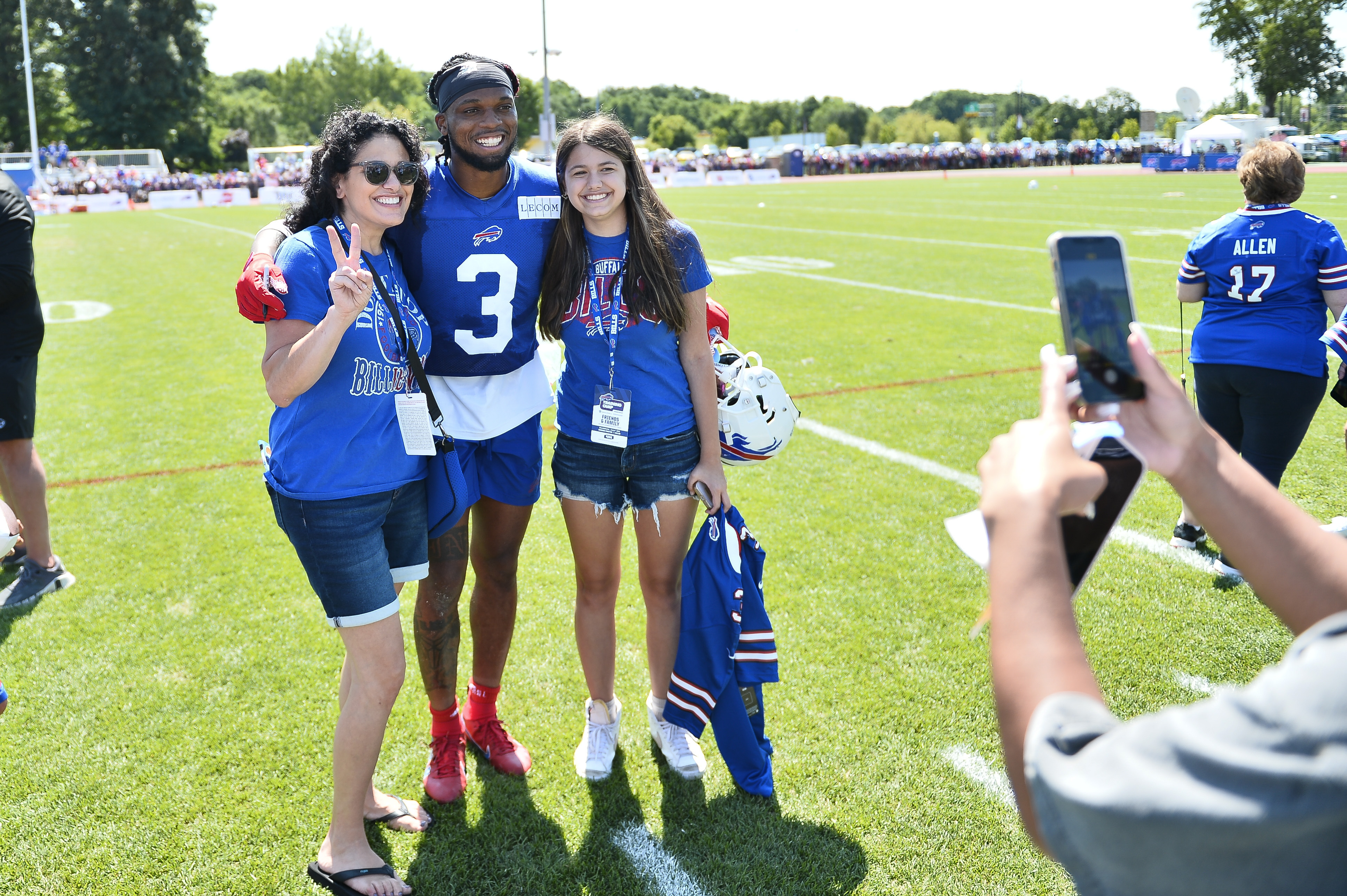 buffalo bills female fans