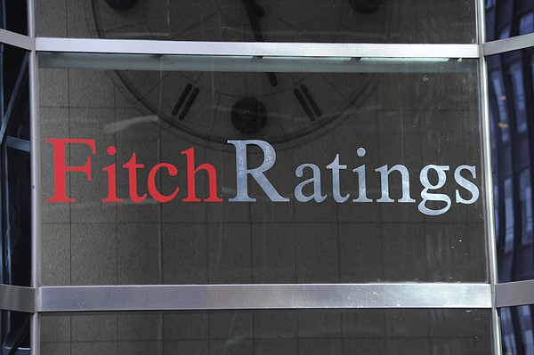 Fitch lowers U.S. rating; faults debt, governance - Vimarsana News